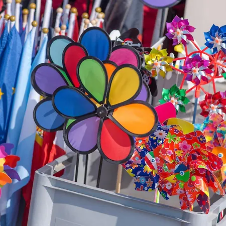 Seaside 101 With Parking By Interhome